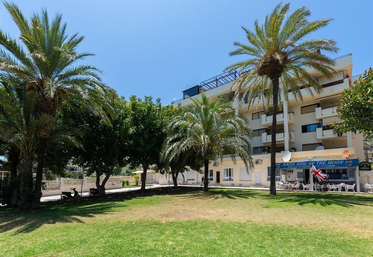 Montemarcarihuela Apartment Torremolinos